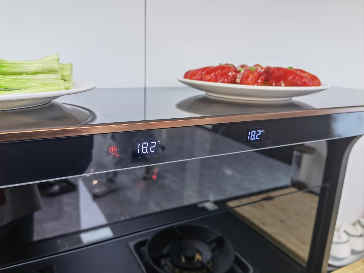 做飯是個技術(shù)活？帥豐X1雙子星Max蒸烤同步集成灶讓我從小白變大廚