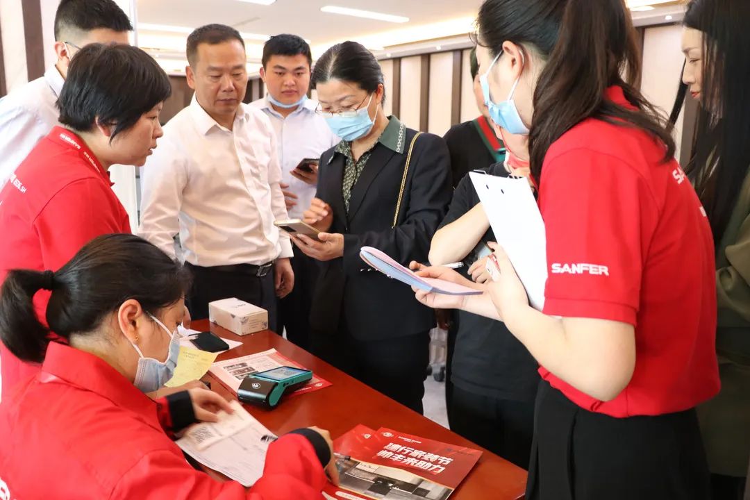 集成十大品牌帥豐電器聯(lián)合建設(shè)銀行開(kāi)展建行家裝節(jié)活動(dòng)