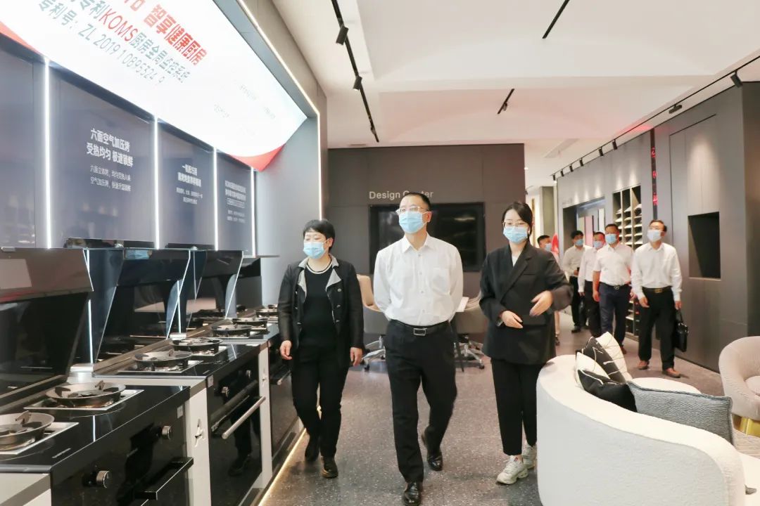 浙江高院等領導走進帥豐集成灶，助力企業(yè)蓬勃發(fā)展
