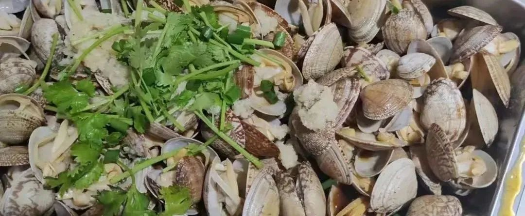 他的廚房選擇了帥豐集成灶，讓孩子體會到一位父親的濃濃愛意