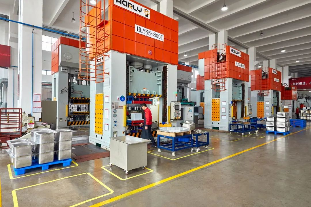 集成灶品牌帥豐電器積極響應(yīng)國(guó)家號(hào)召打造“節(jié)能智慧工廠”