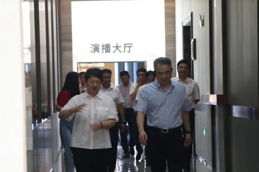 浙江省統(tǒng)計局一行蒞臨集成灶品牌帥豐電器參觀調(diào)研！