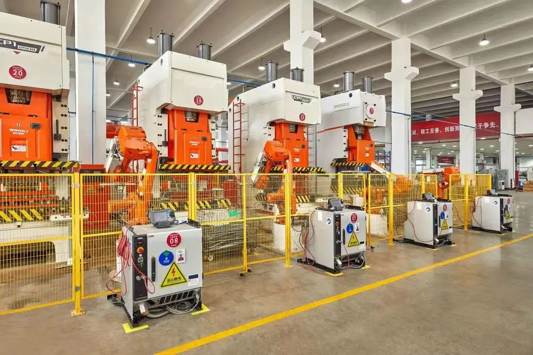 帥豐電器再度攜手《大國品牌》，向世界展示集成灶品牌硬核實力！