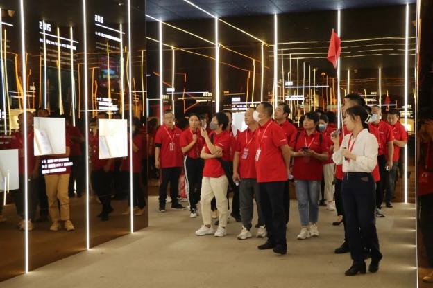 集成灶品牌帥豐電器“登頂計劃”加盟合作峰會圓滿成功！