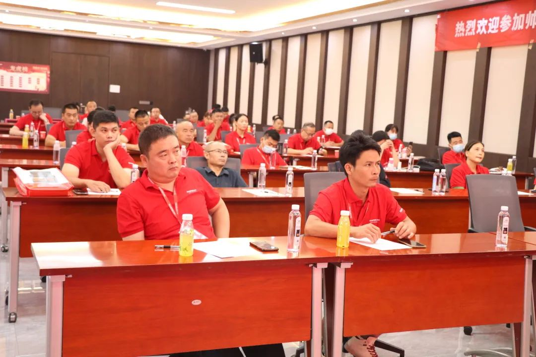 集成灶品牌帥豐電器“登頂計劃”加盟合作峰會圓滿成功！