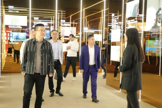 天貓優(yōu)品理想廚房王雁北一行蒞臨集成灶品牌帥豐電器參觀調(diào)研！