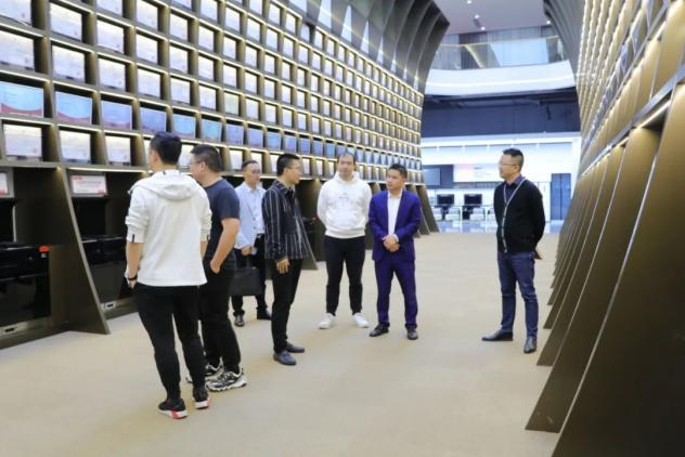 天貓優(yōu)品理想廚房王雁北一行蒞臨集成灶品牌帥豐電器參觀調(diào)研！