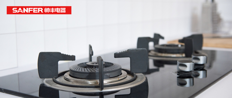 帥豐集成灶易清潔的秘密，探索晶鋼王面板的神奇“魔法”