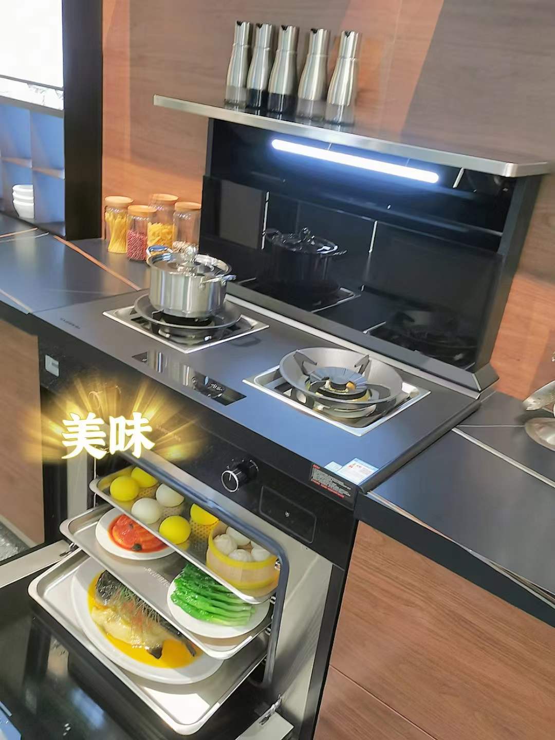 拿什么拯救廚房臟亂差，帥豐集成灶+集成水槽滿足所有需求