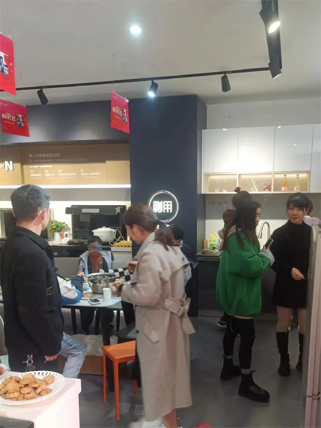 集成灶品牌帥豐為加盟商持續(xù)賦能，贏戰(zhàn)終端市場(chǎng)！