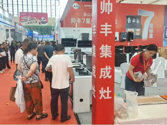 多維出擊 贏戰(zhàn)市場｜帥豐電器攜新品時(shí)空S7亮相家博會(huì)，火爆出圈！