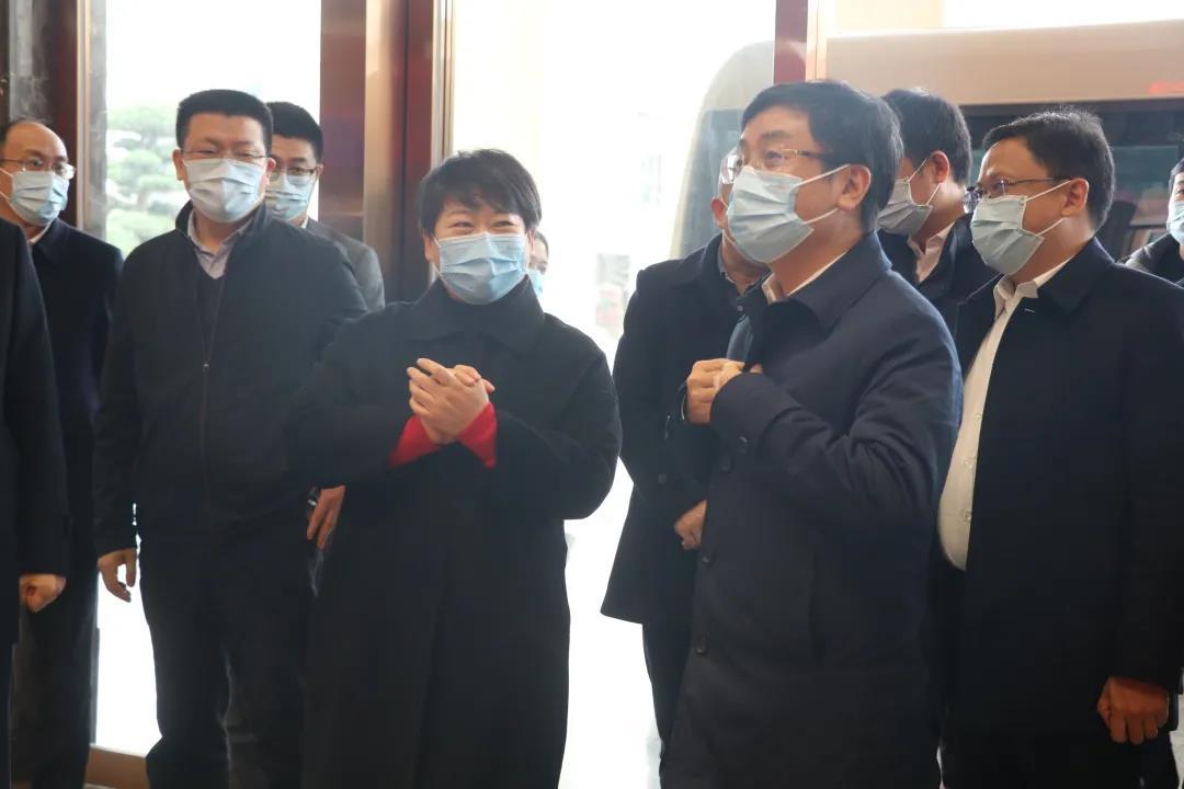行業(yè)標桿，彰顯豐采|紹興市委副書記、代市長施惠芳一行蒞臨帥豐調研指導！