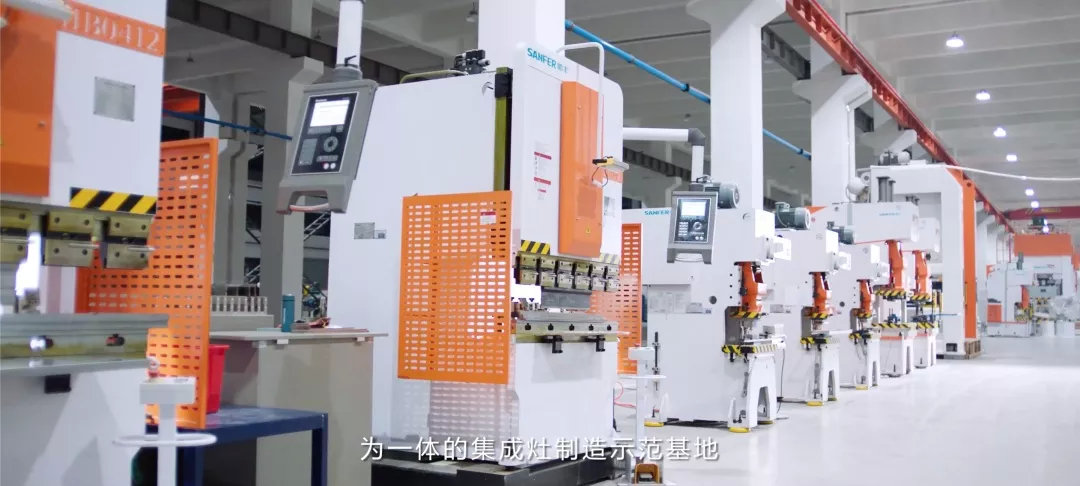 帥豐接受整體廚房考察，共寫行業(yè)未來新篇章!