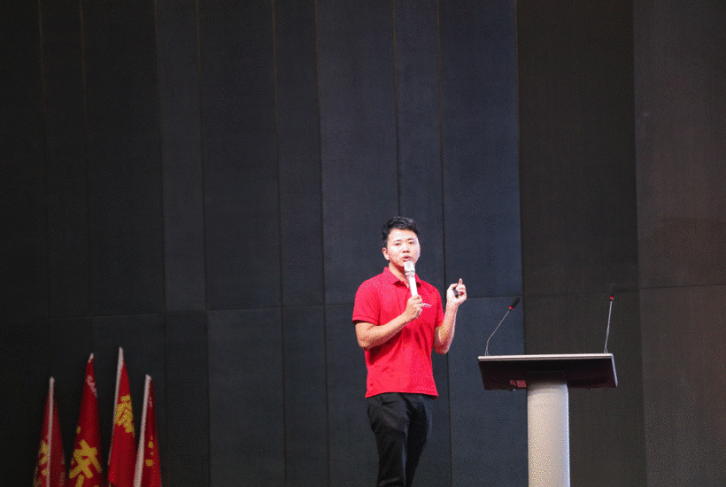 賦能現(xiàn)在，沖刺未來(lái)|帥豐電器2021營(yíng)銷中心年中復(fù)盤會(huì)暨總裁簽售活動(dòng)啟動(dòng)會(huì)圓滿舉行！