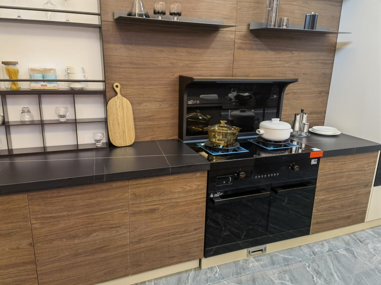 原來它也是細(xì)節(jié)“狂魔”？ 帥豐X1雙子星集成灶貼心細(xì)節(jié)彰顯品質(zhì)