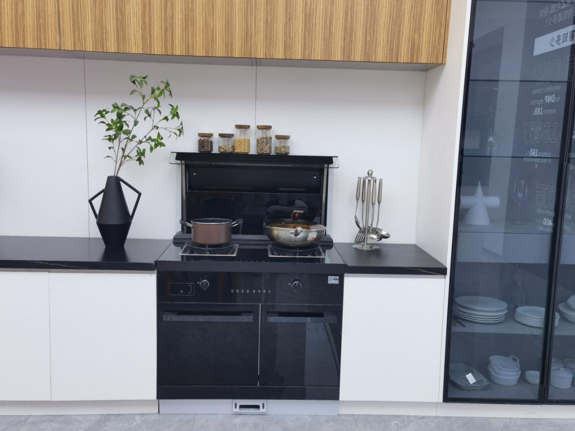 集成灶還是分體灶，我們應(yīng)該怎樣選擇？