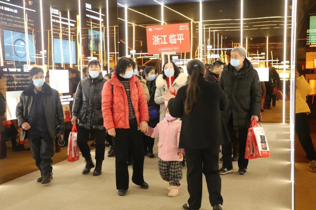 虎年開門紅|帥豐集成灶廠購會(huì)臨平專場，掀起搶購熱潮！