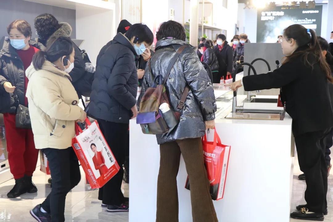 虎年開門紅|帥豐集成灶廠購會(huì)臨平專場，掀起搶購熱潮！